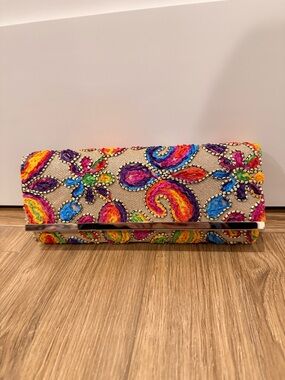 Embroidered Multicolor Clutch